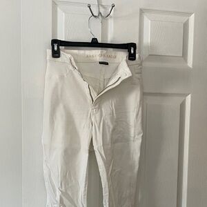 American Eagle Outfitters women’s white skinny jeans , next level stretch